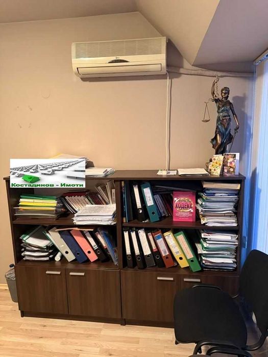 Дава се под наем Офис в Пловдив, Център - 93 кв.м за 800 € - Снимка #3