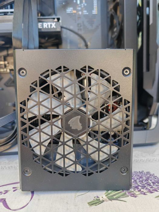 Sursa Corsair RMx Shift Series RM1200x, 1200W 80+ GOLD | Stare ca noua