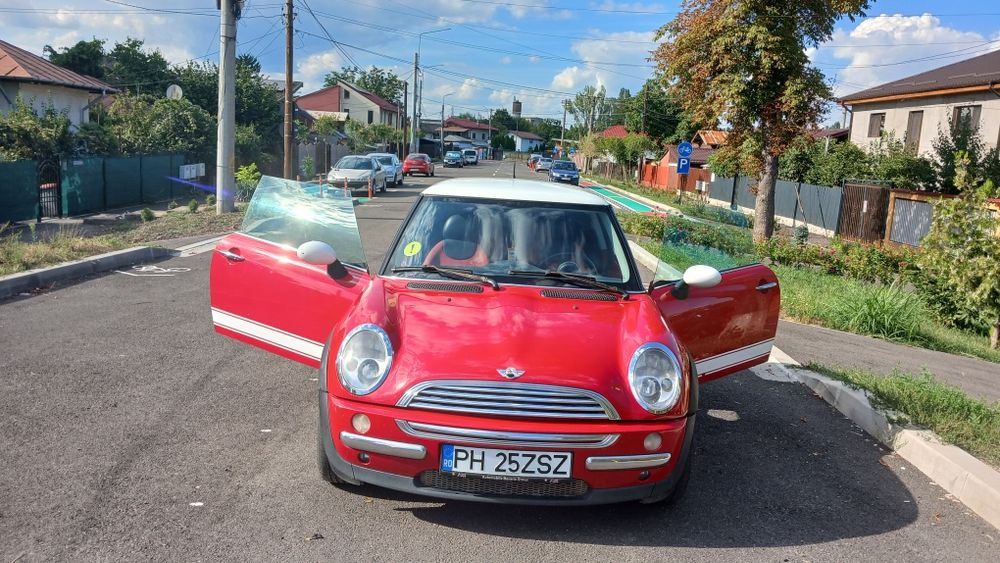 Masina mini cooper