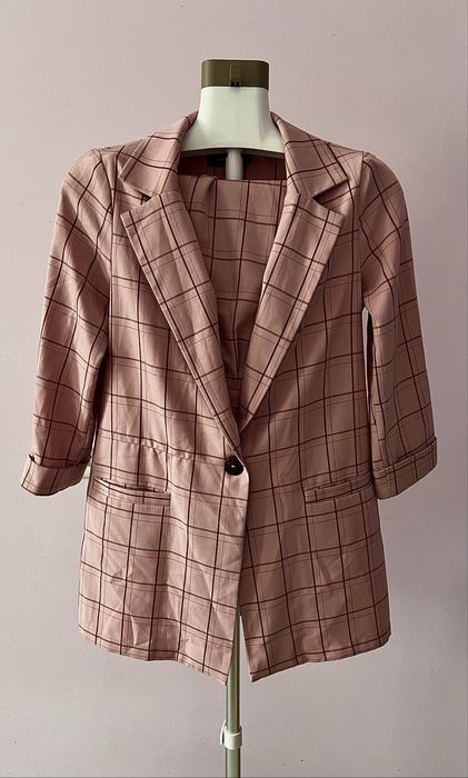 Костюмы, брюки и пиджаки