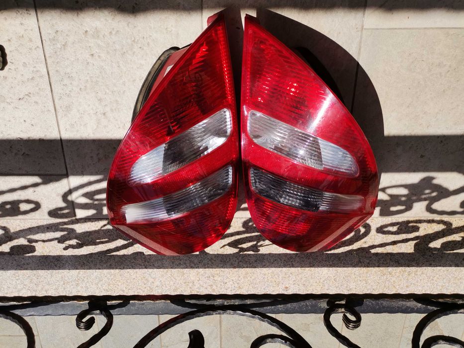 Ляв L и Десен R Стоп Мерцедес/Mercedes А169  2004--2009г