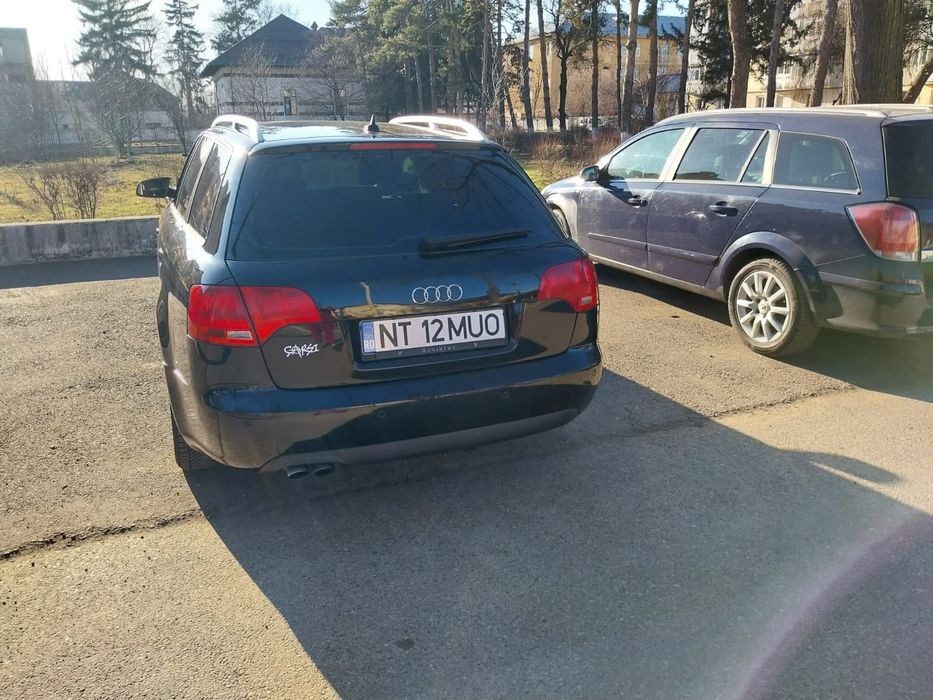 Vând  Audi A4B7  2006 2500 euro preț  negociabil