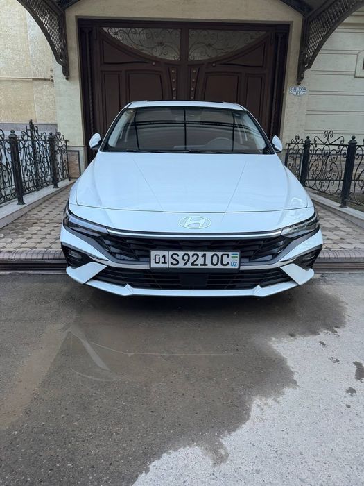 Hyundai elantra zo'ri