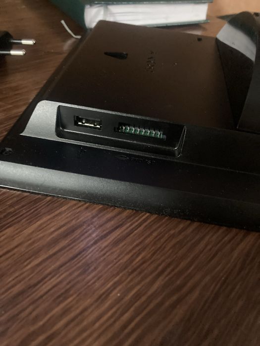 Фото рамка Sony DPF-C700 продам