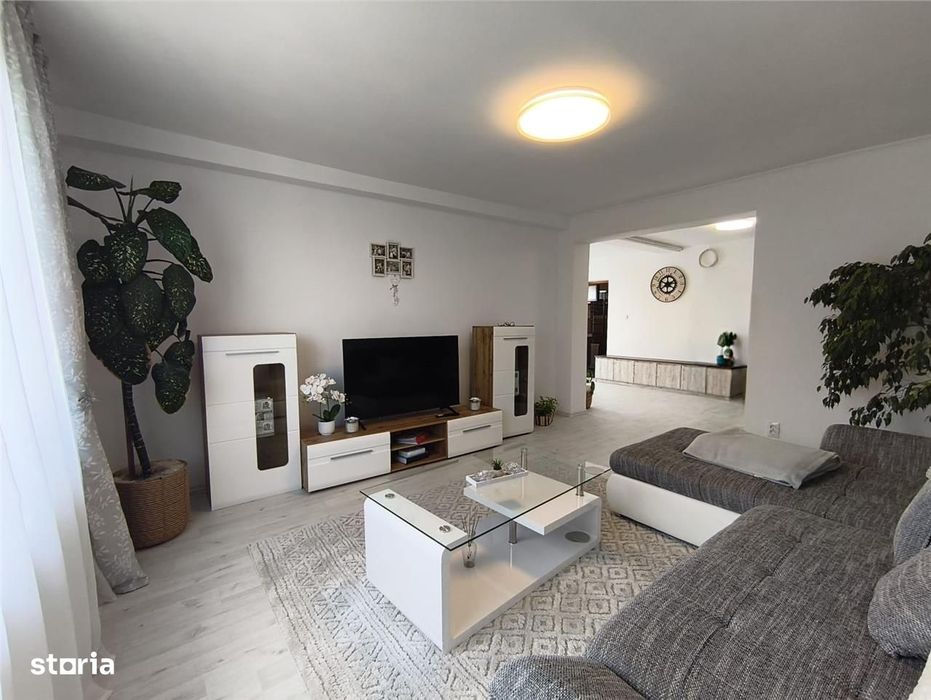 Casa Cristesti Teren 720 mp  E60
