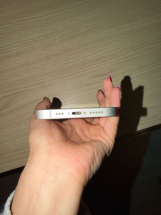 Iphone 14 бял без гаранция