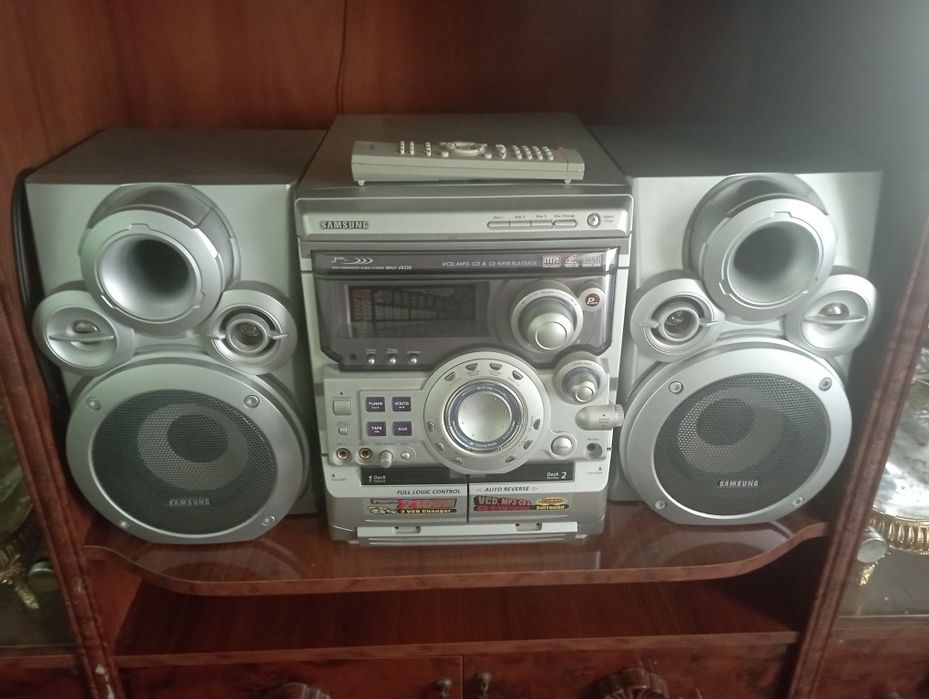 Новый музыкальный центр