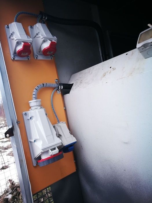 Inchiriere generator (grup electrogen) 100KVA (putere 80Kw) trifazic