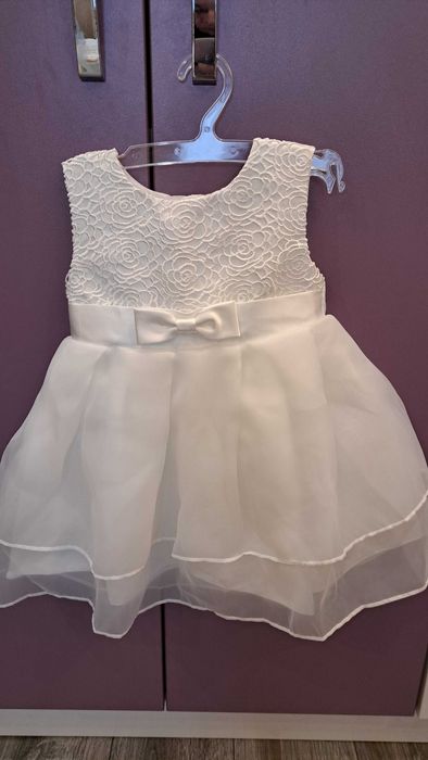Чисто нова детска рокля