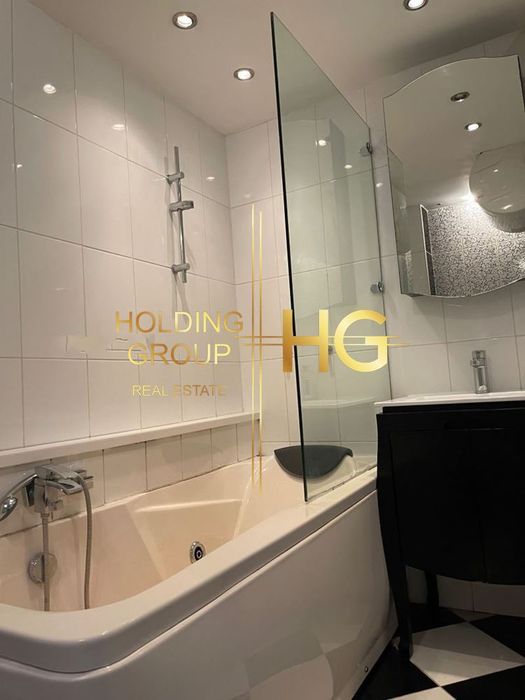 Многостаен в Варна-Спортна зала площ 136  кв.м