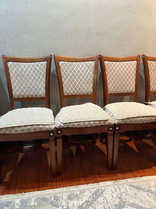 Продам стулья 6 штук