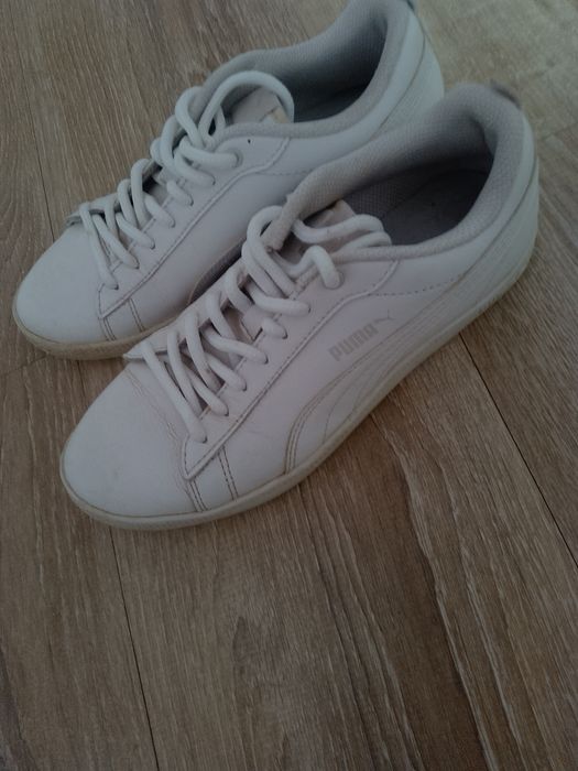 Adidași Puma  mărimea 37-38