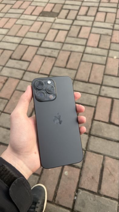 Продам iphone 15 pro max 512gb