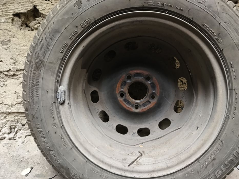 Джанти с гуми Форд 5x108 два броя