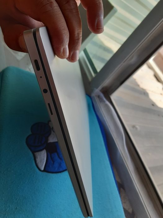 Ноутбук самсунг модел NT 345 XLA