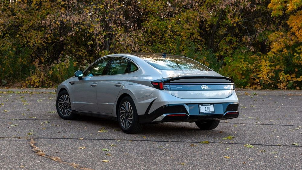 Предлогаем услуги трансфера с автомобилями бизнес класса