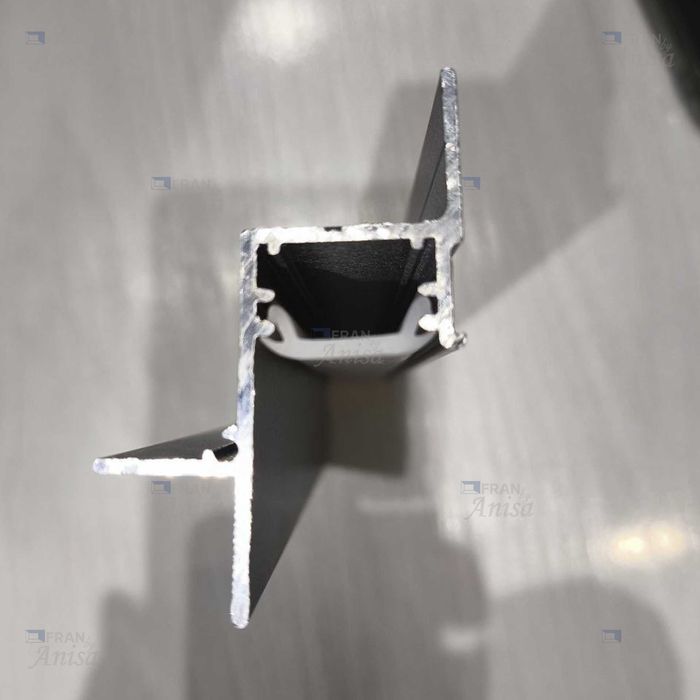 Парящий профиль для гипсокартона G Light LP