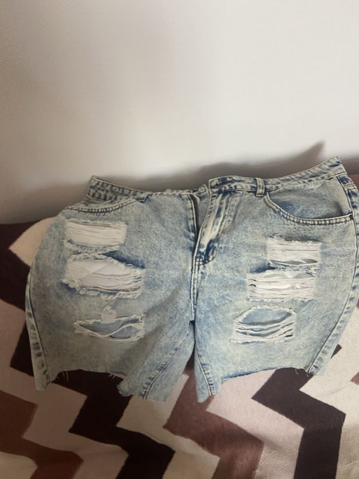 Pantaloni de blugi shein