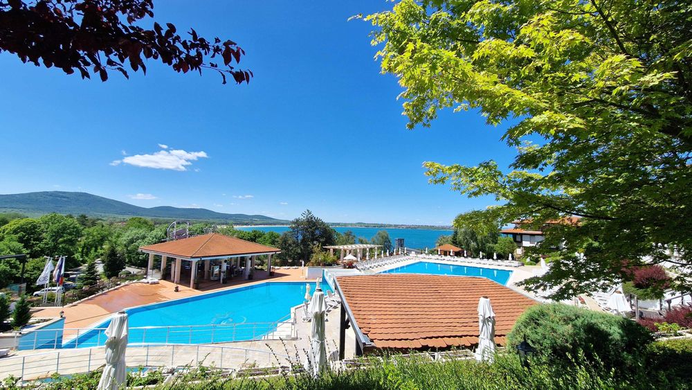 Продава се Едностаен апартамент в Созопол - 57 кв.м за 1141 €/кв.м - Снимка #14