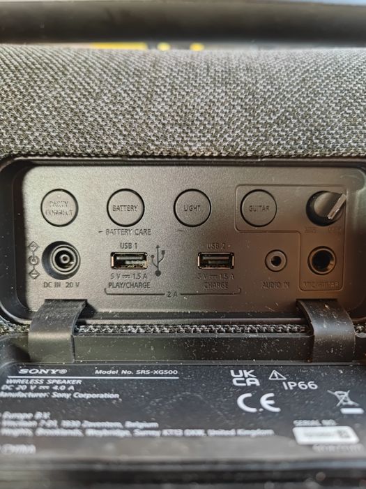 Vând boxa cu Bluetooth Sony XG 500