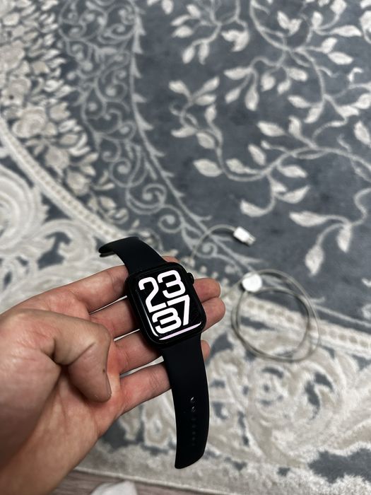 Продам Apple watch 7 45mm 90% оригинал