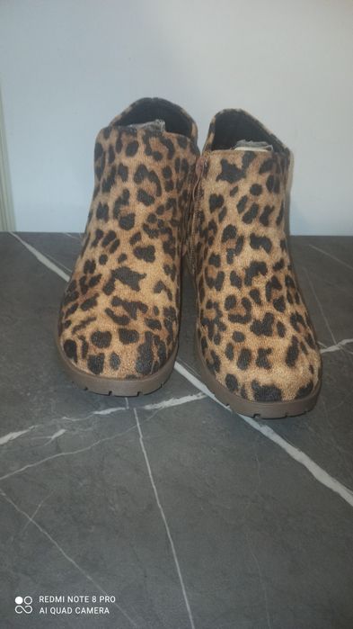 Леопардови боти 29 номер