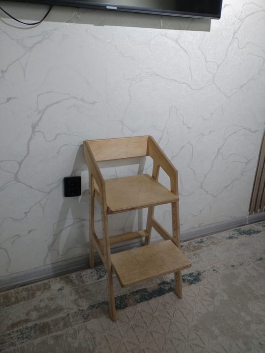 Детский растущий стул