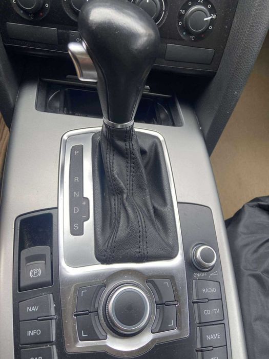 Автомобил Audi A6