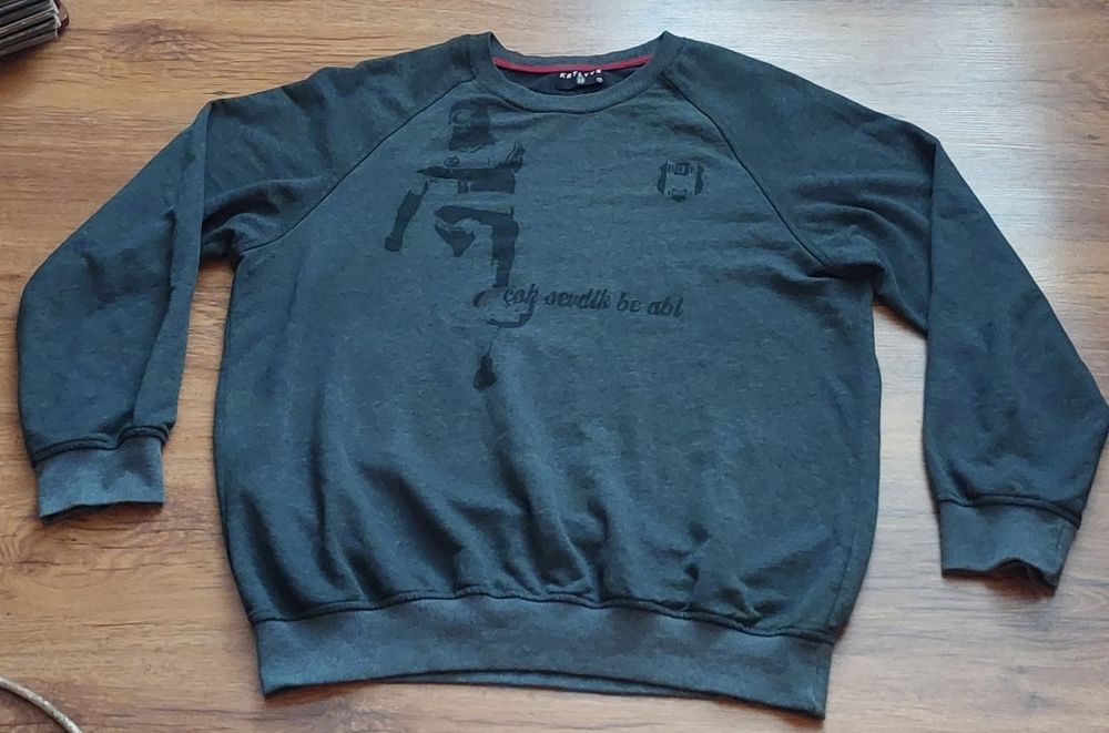 Футболни екипи различни видове