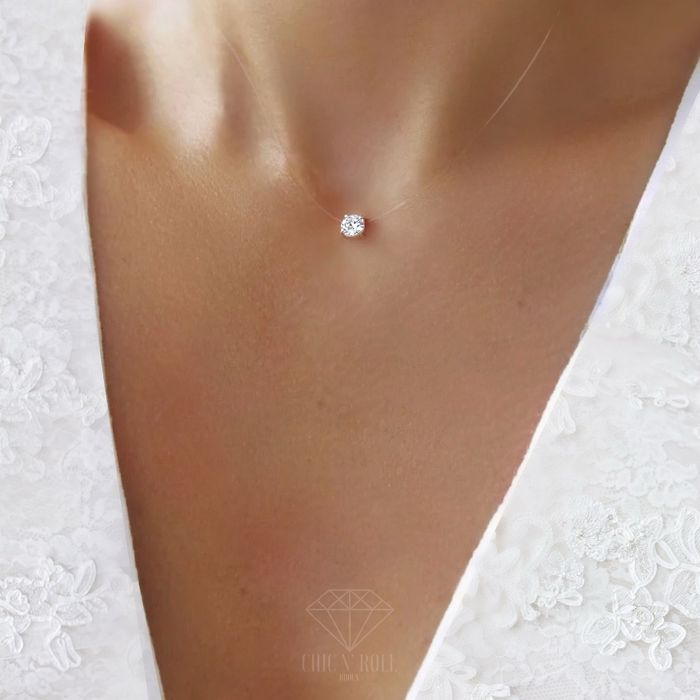 Нежно “невидимо” бижу