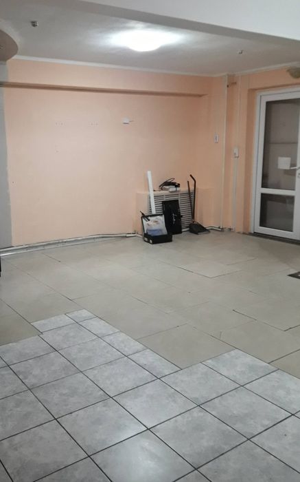 Сдам в аренду коммерческое помещение