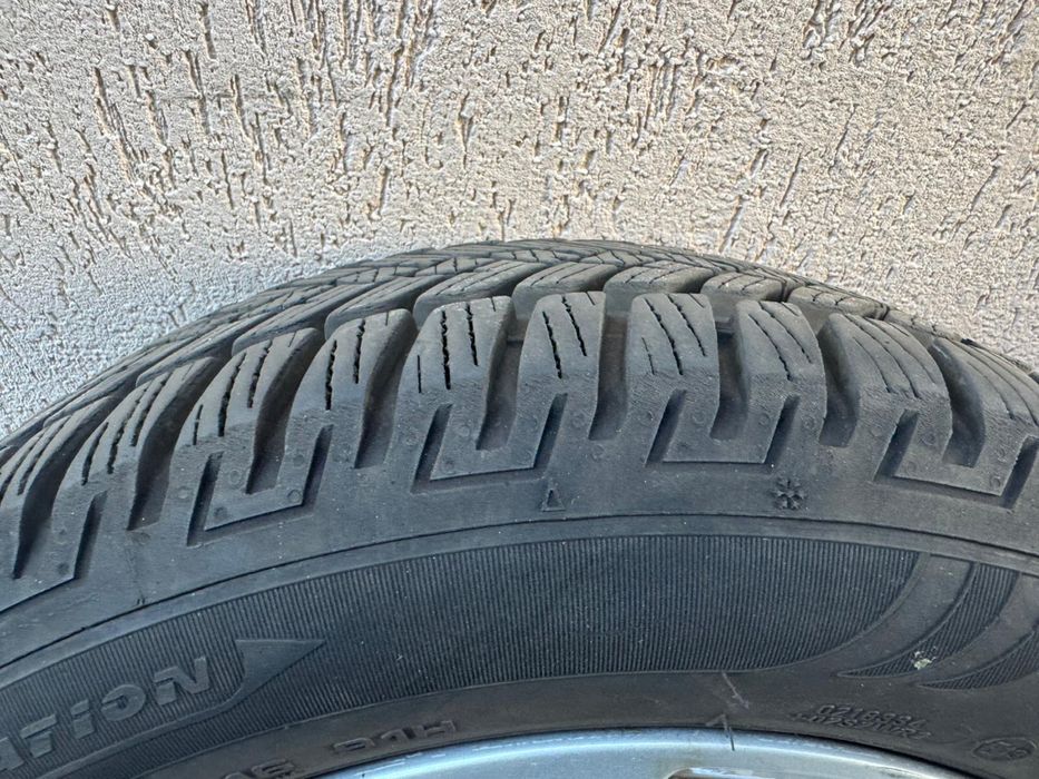 Vand cauciucuri All Season