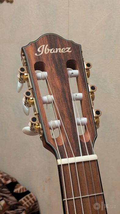 Классическая гитара Ibanez FRH-10N-NTF
