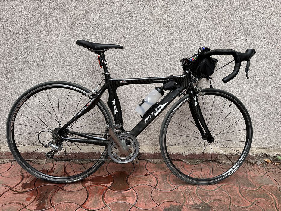 Cursieră DHS Shadow FULL CARBON – Mărimea S – Stare impecabilă (Shimano Tiagra)