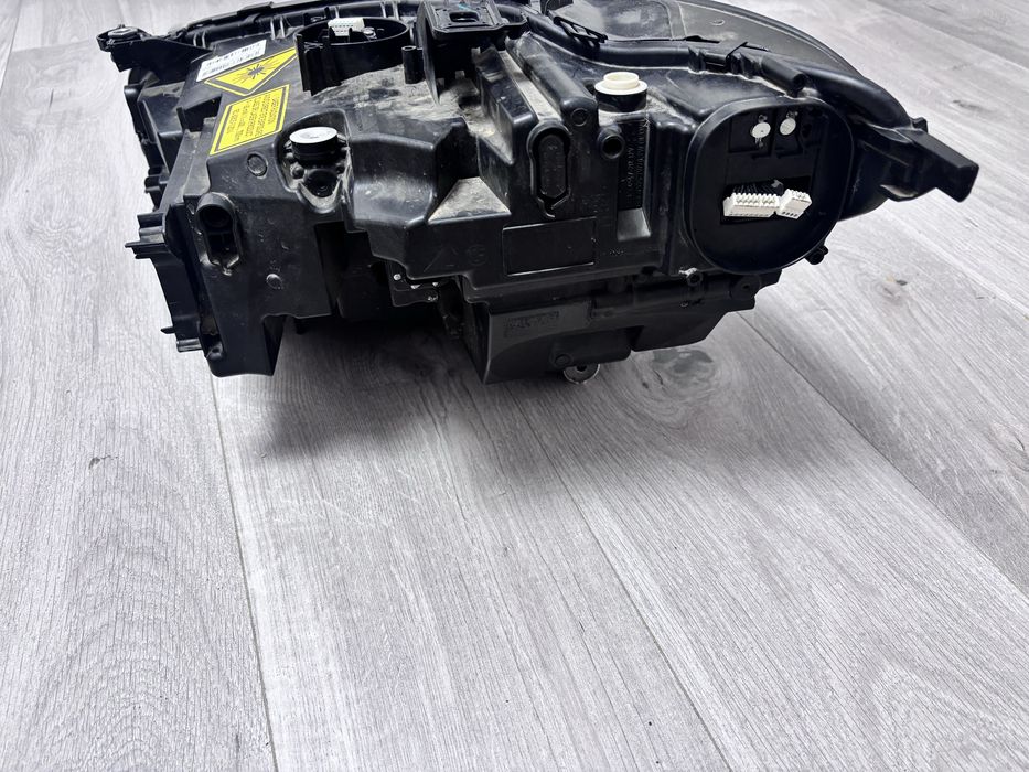 Far dreapta laser bmw seria 8 g14/g15/g16