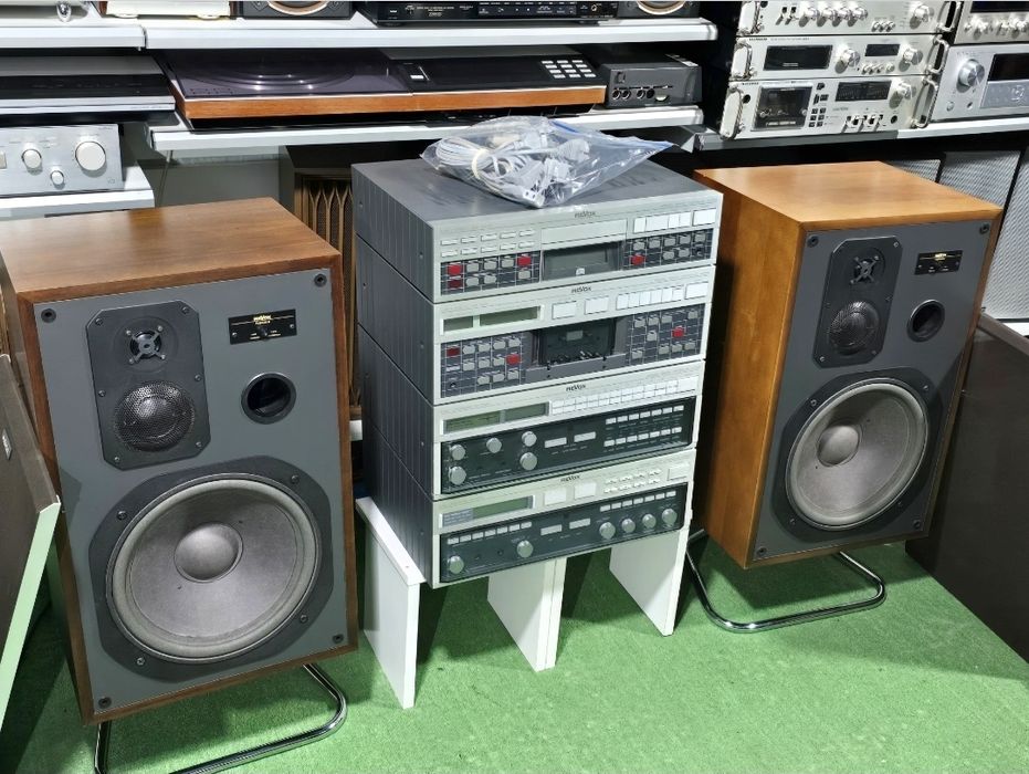 Linie audio REVOX ,seria B, deck, cd-player, amplificator, boxe tuner