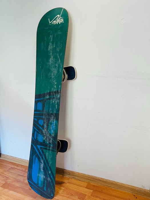 Snowboard Burton 146 cm + legături Burton Freestyle
