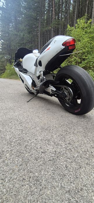 Suzuki Hayabusa 1300 Перфектен