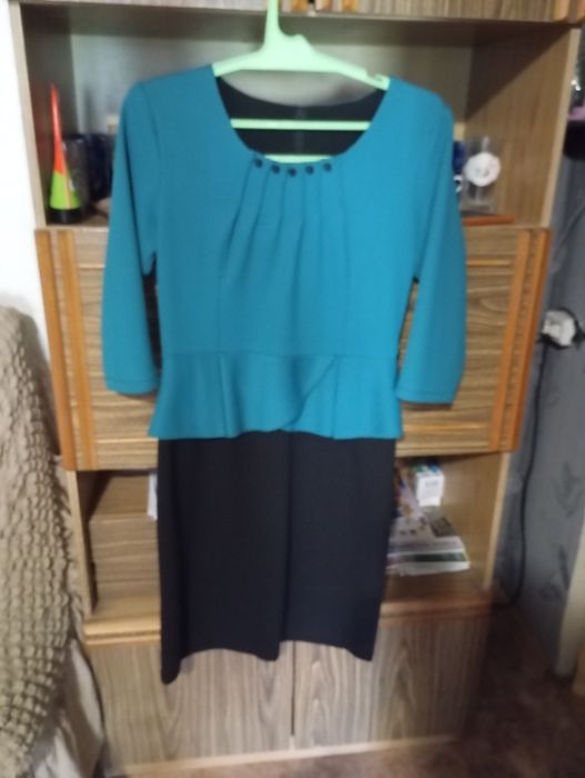 Платья в отличном состоянии