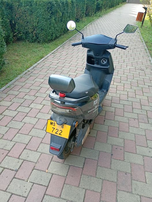 Scuter electric RDB 2000w stare bune 4800 lei