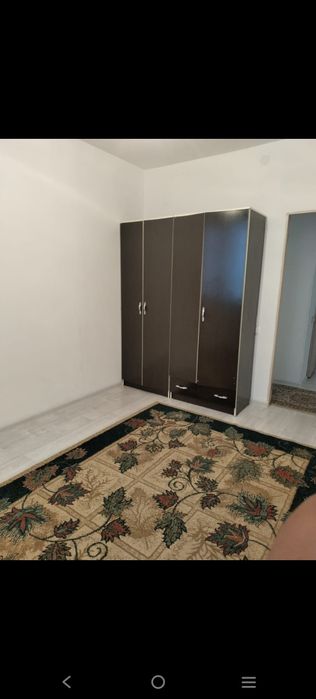 15мөлтек ауданы 18үй.7пәтер жалға беріледі 3бөлмелі