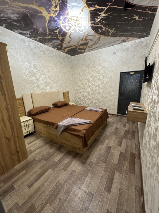 Без Закс Хотел. Bez Zaks Mexmonxona