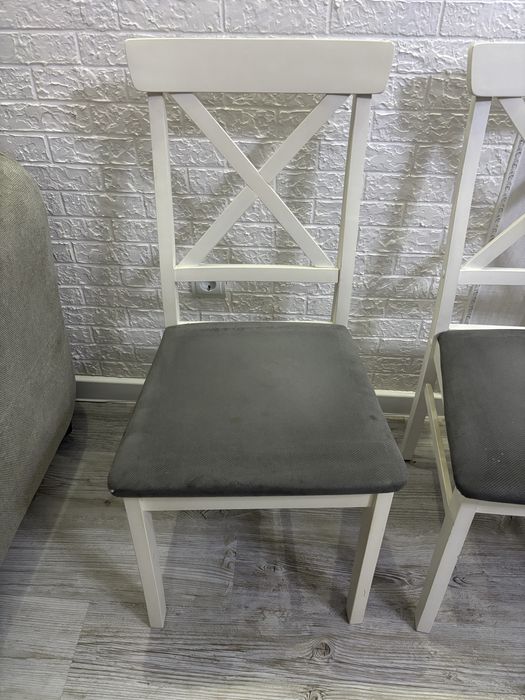 Продам 5 стульев