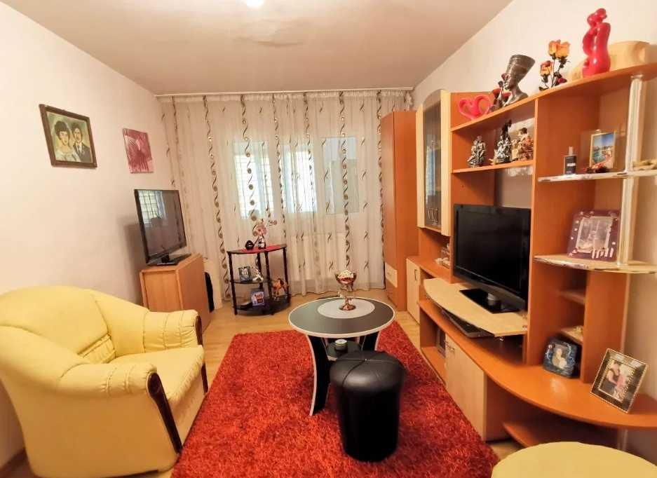 Дава се под наем Двустаен апартамент в Пловдив, Христо Смирненски - 60 кв.м за 214.2 € - Снимка #3