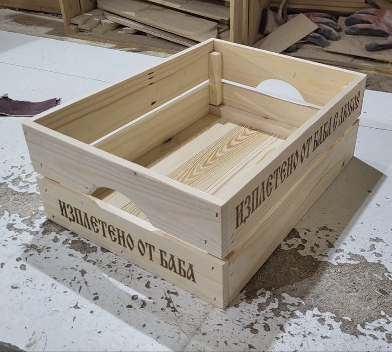 Декоративни щайги от дърво за корпоративни подаръци