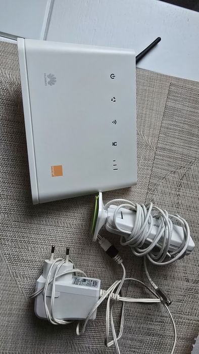 Router wifi cu cartela huawey b310