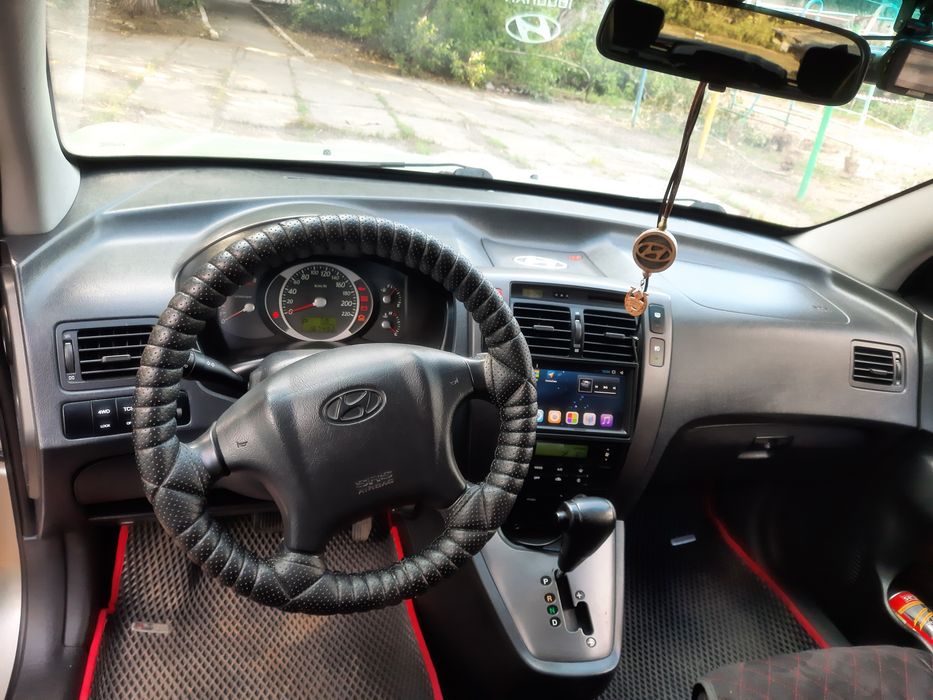 Продам Хундай Туксон 2007г.