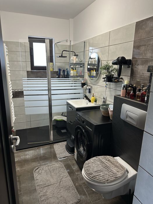 Apartament zona Hlincea