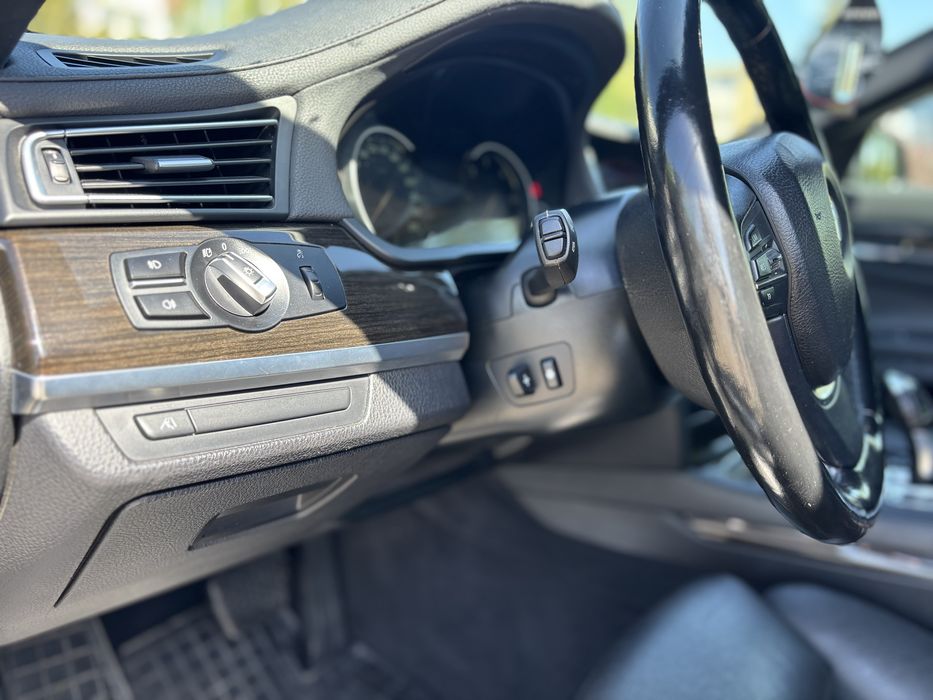 BMW 7 Series 2014 — imagine 5