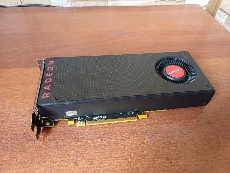 Radeon rx 480 4gb  DDR 5 AMD